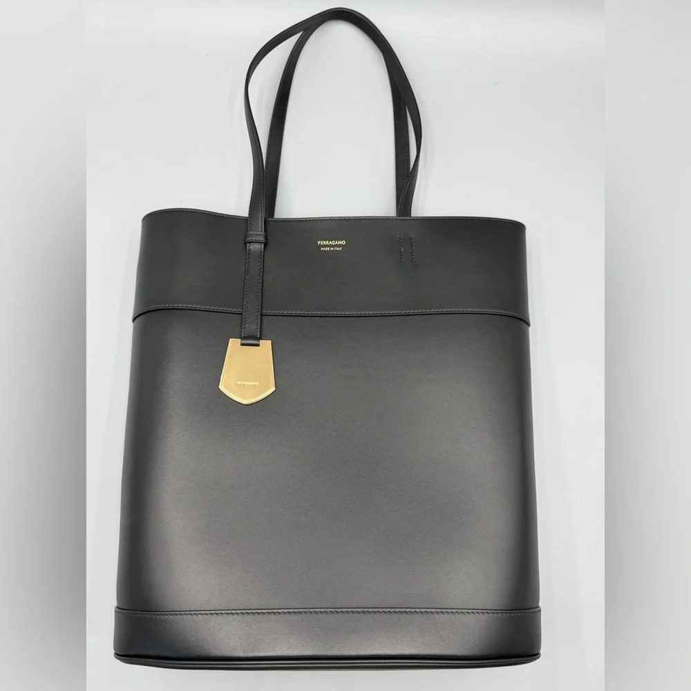 Ferragamo Black Leather Tote with Gold Tag and Pouch - Picture 2 of 14